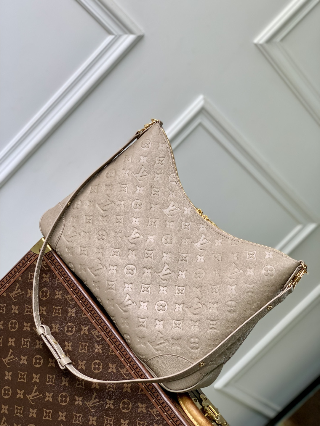 L0vis Vvtt0n Boulogne GM Monogram Empreinte Leather -M13706-40 × 29 × 15CM