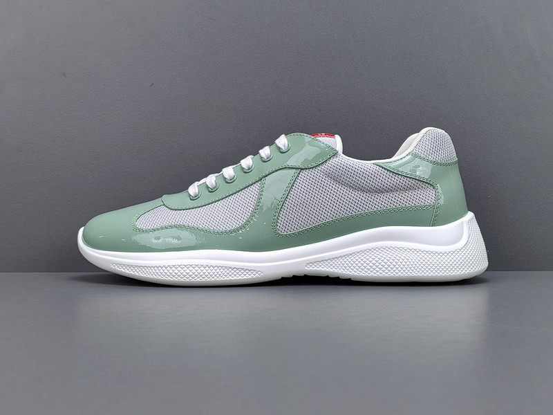 Pra*a Sneakers