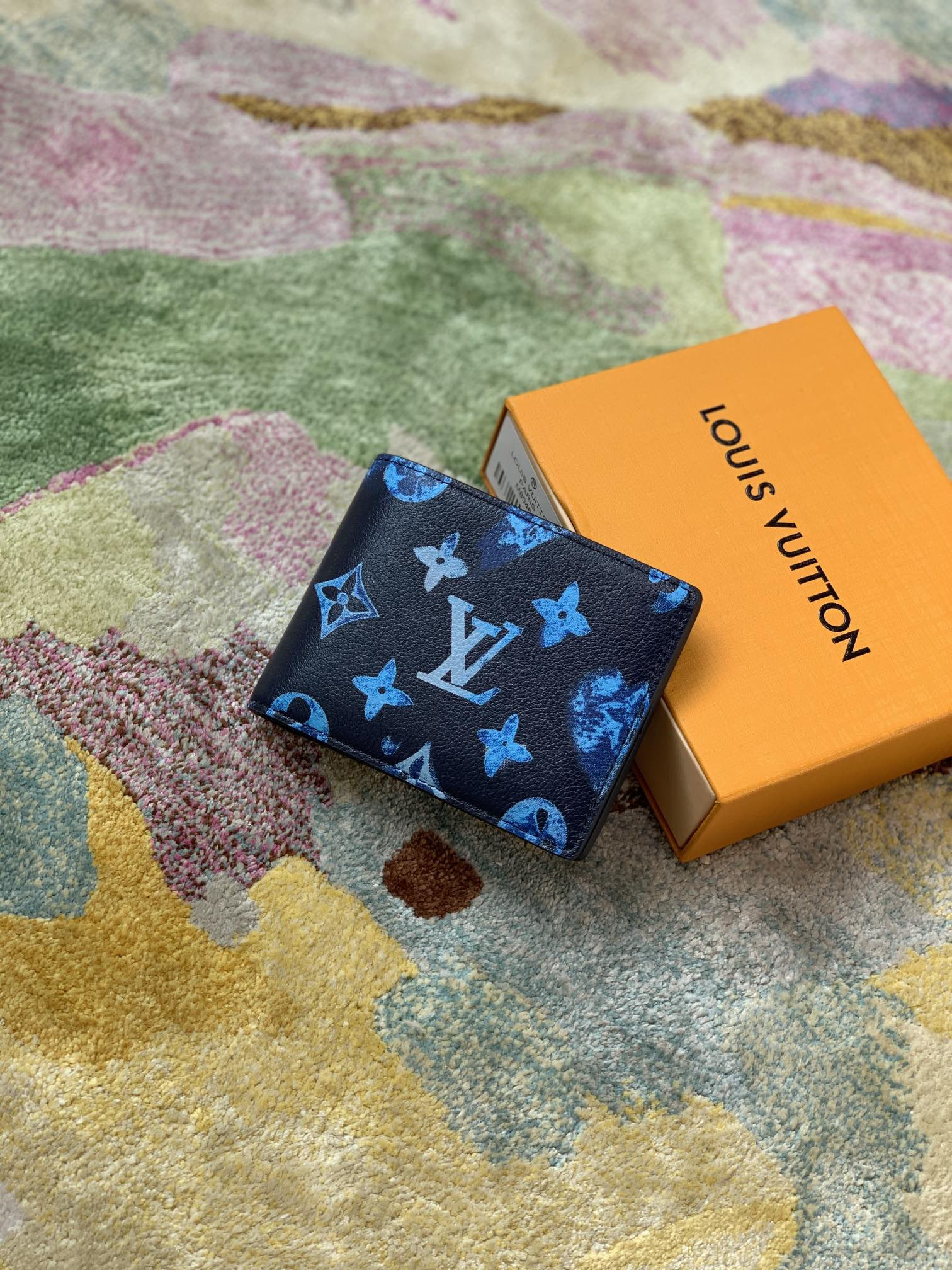 l0*is V*t0n slender wallet-11*8.5*2cm