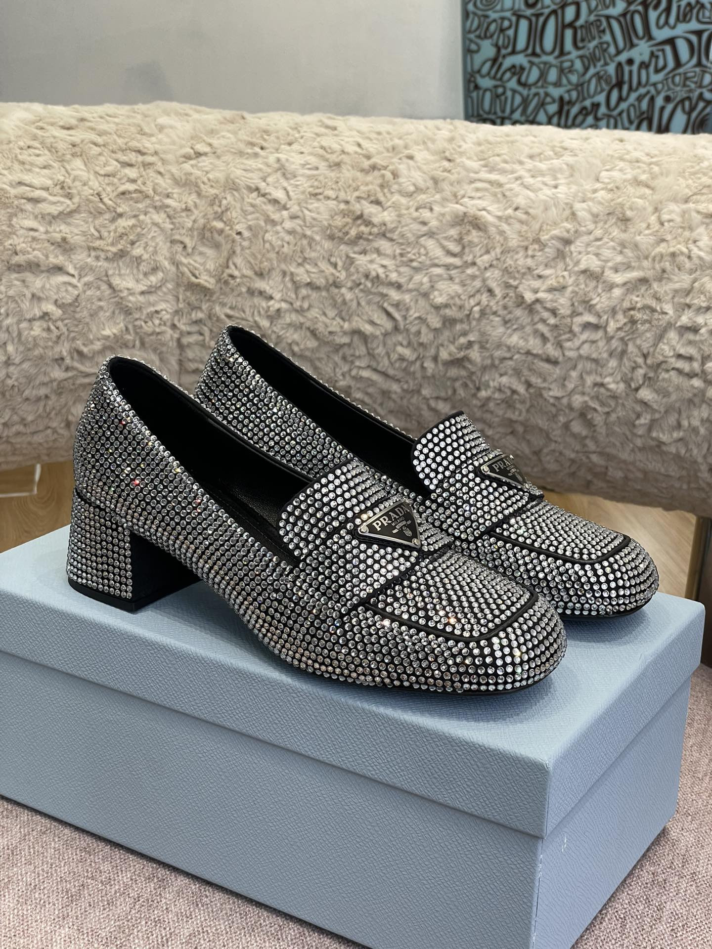 Pra*a loafers 2022ss