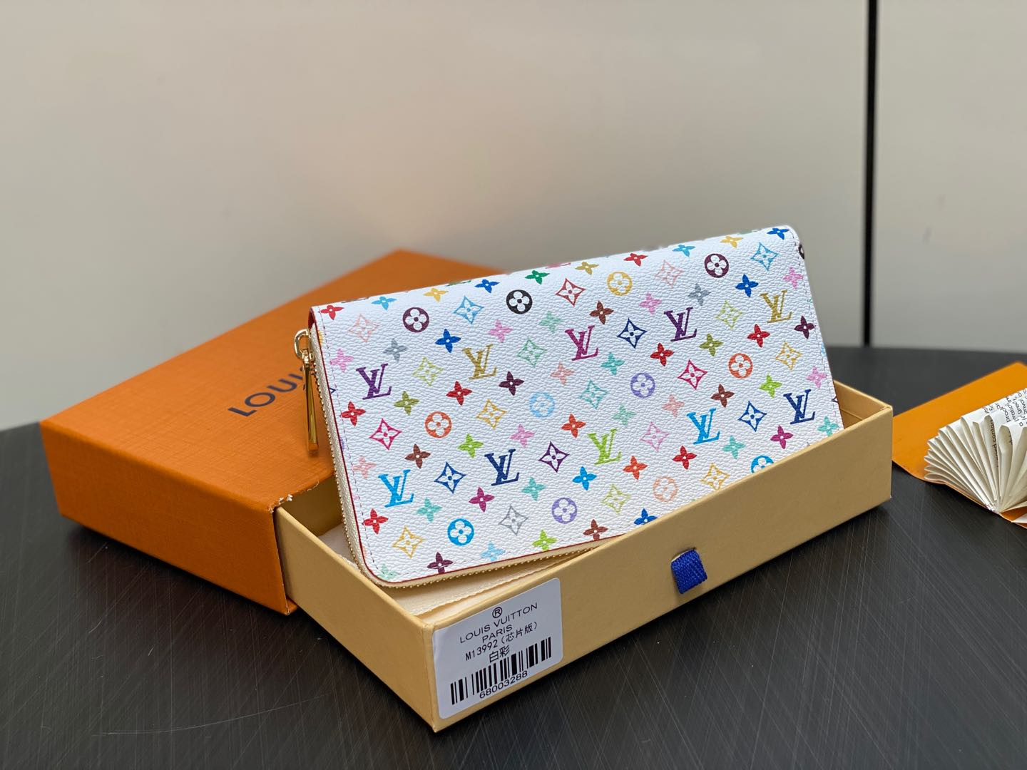 L0vis Vvtt0n Zippy Wallet-19.5× 10.5x 2.5CM