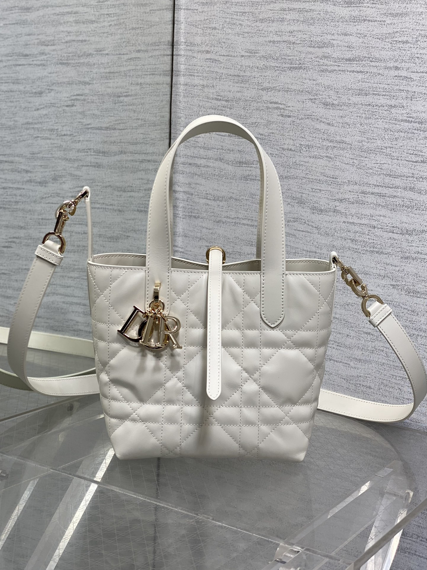 Diro Toujours Tote Bags-16*12*18CM