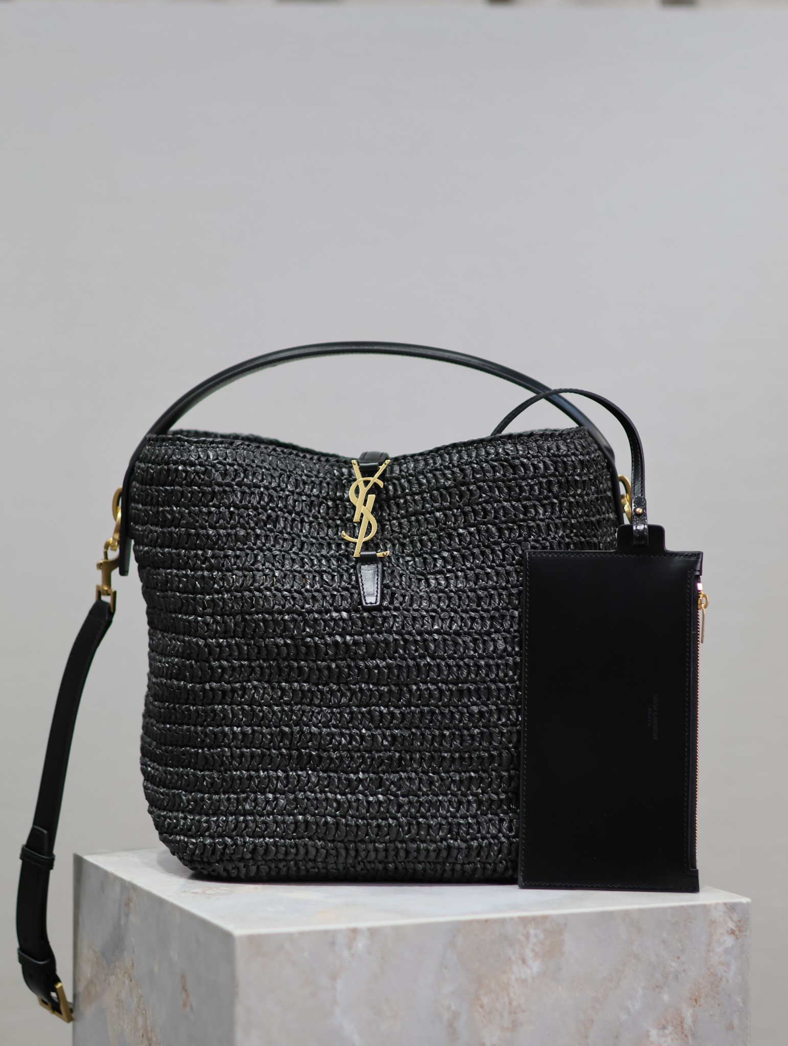 Y51 LE37 Bucket-20×25×16CM