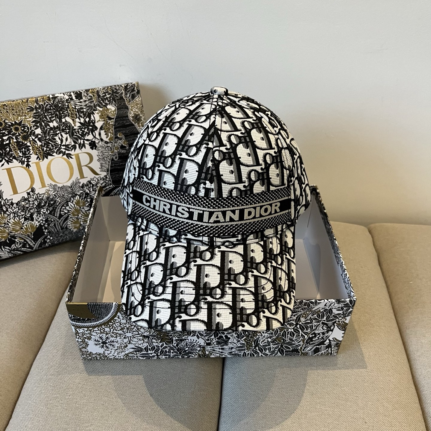 D*or Hats