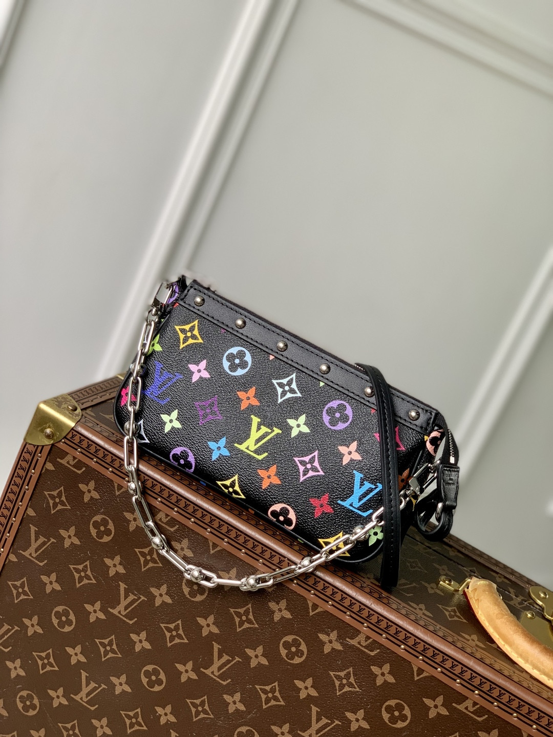 L0vis Vvtt0n Pochette Accessoires Bag-13 x 4 x 22CM