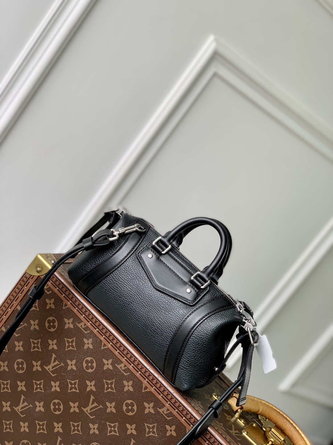 l0vis Vvtt0n nano lv rider handbags -10 x 10 x 23cm