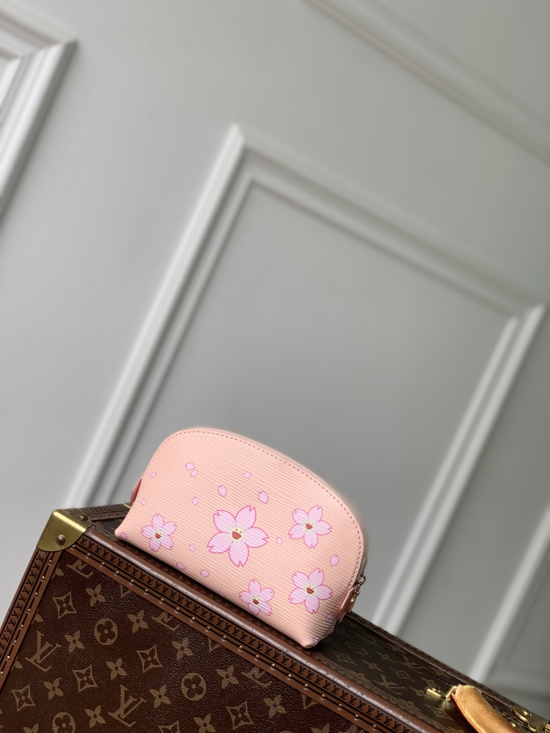 LV x TM Cosmetic Pouch PM Epi Leather -12 x 6 x 19CM