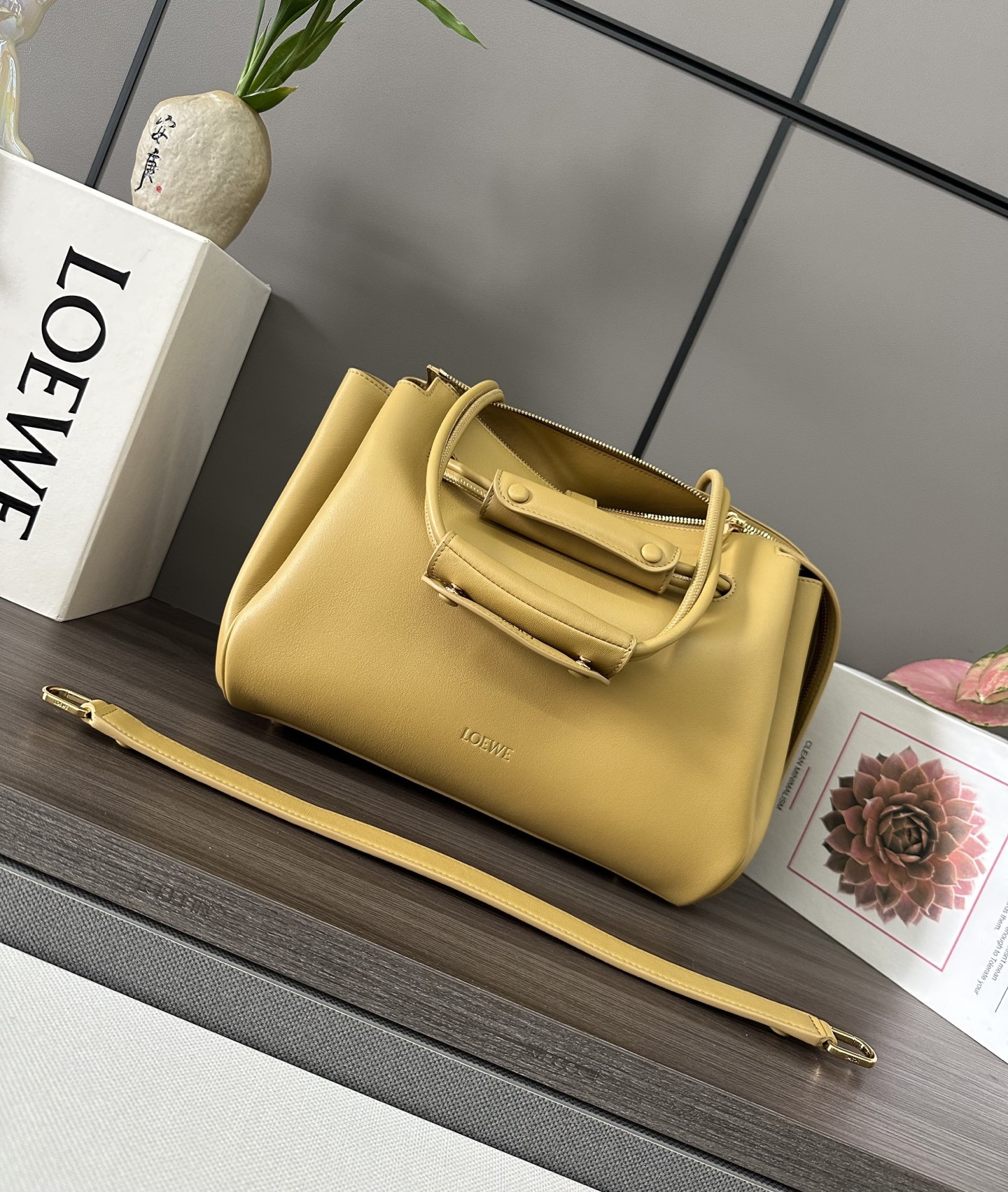 Lowee Madrid Bag-28.5*11*23CＭ