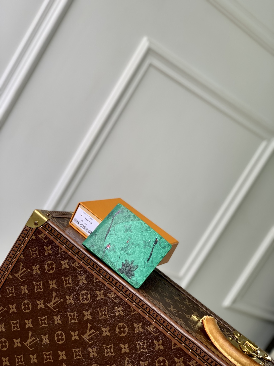 l0vis Vvtt0n slender wallet-m14878-8.5 x 2 x 11cm