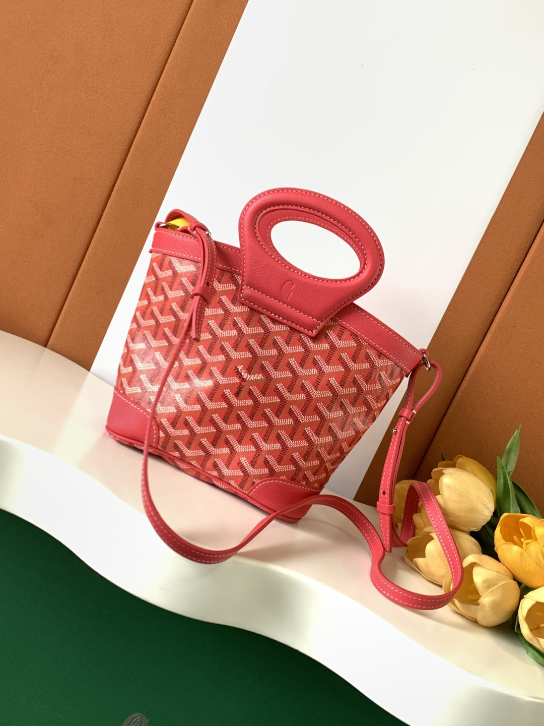 G09ard Beluga Bag-23X8X18.5CM