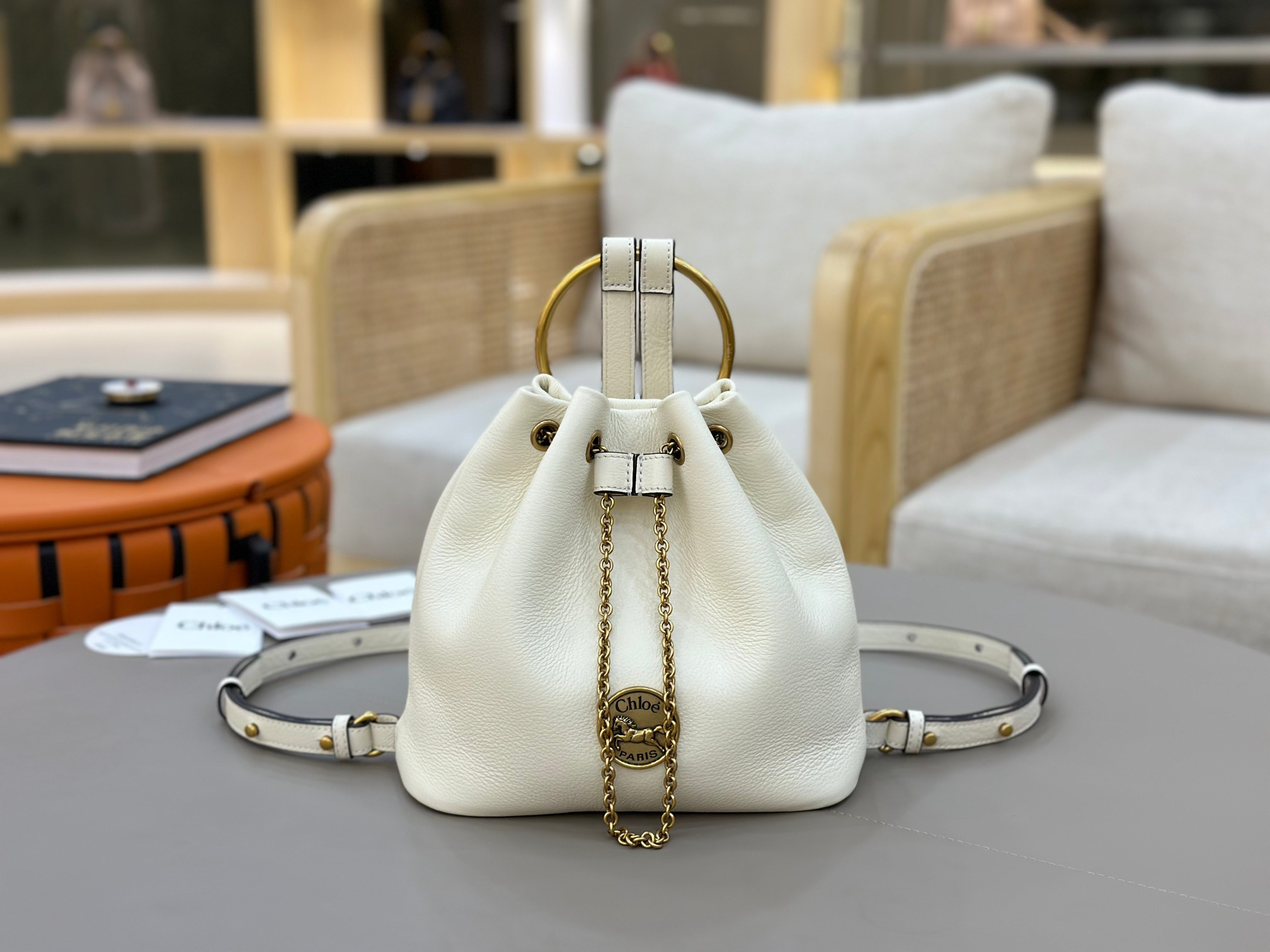 Chloé Bracelet Backpack In Grained Leather-22*20*10.5CM