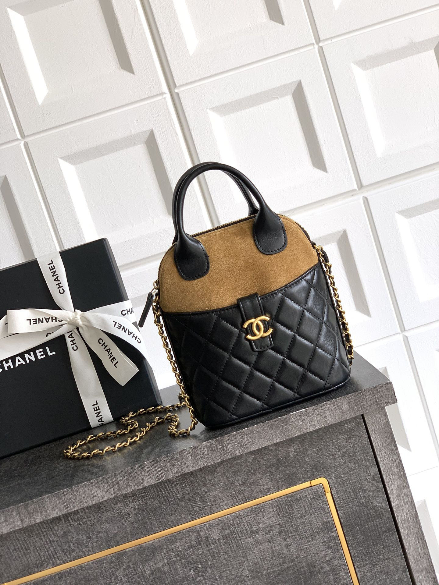 Ch@nel Clutch With Chain-18x17x6CM
