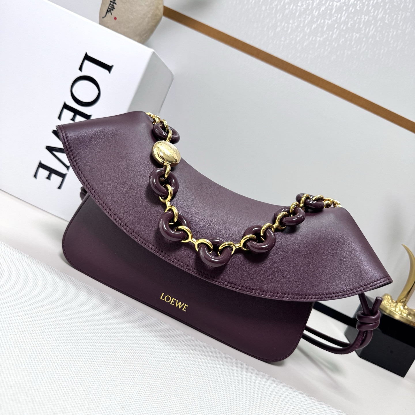 Lowee Ola Chain-Link Shoulder Bag-26*18*13CM
