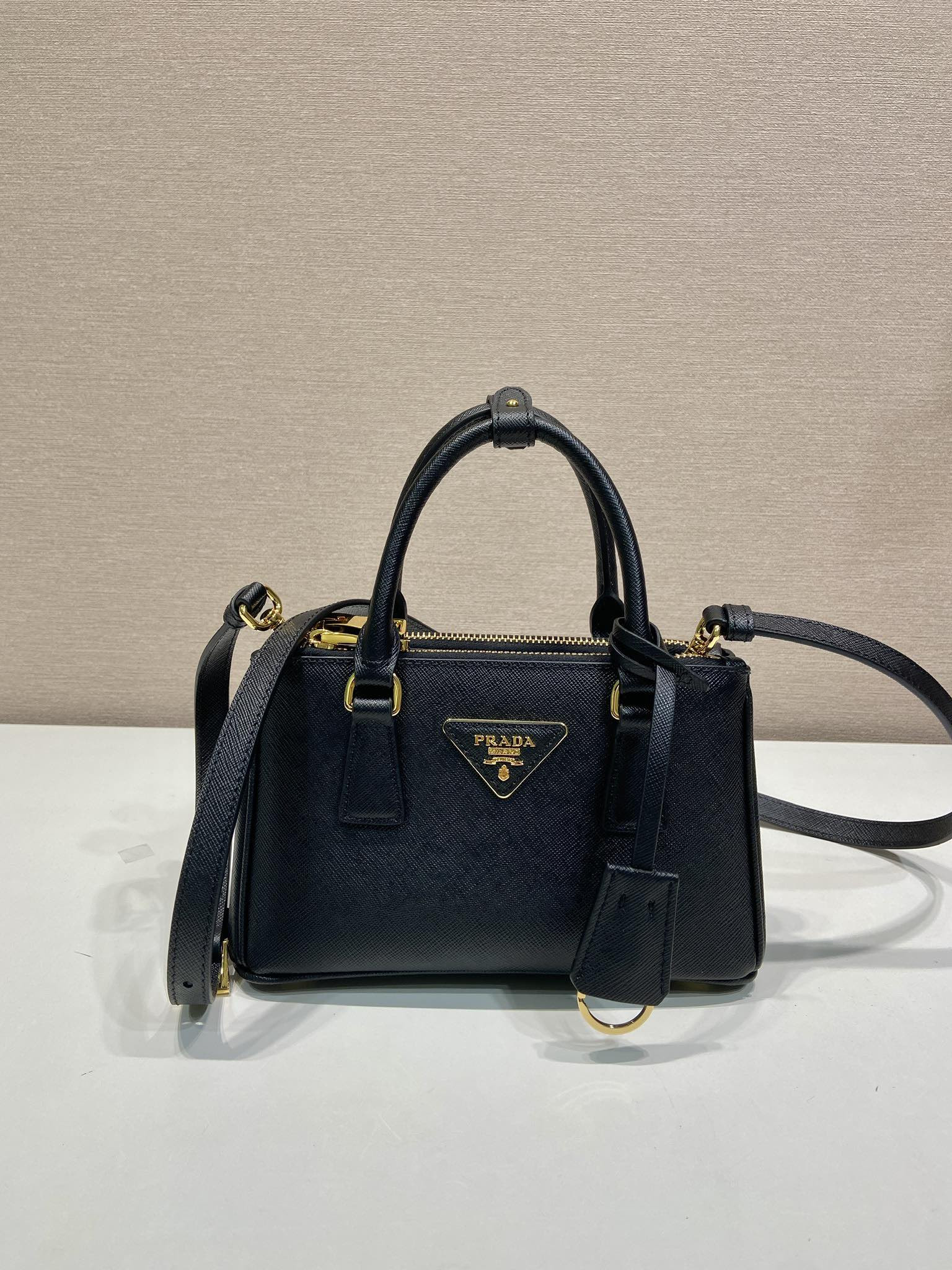 Pra*a Cameo Galleria Saffiano Leather Mini-Bag-1BA916-21*12.5*8.5CM