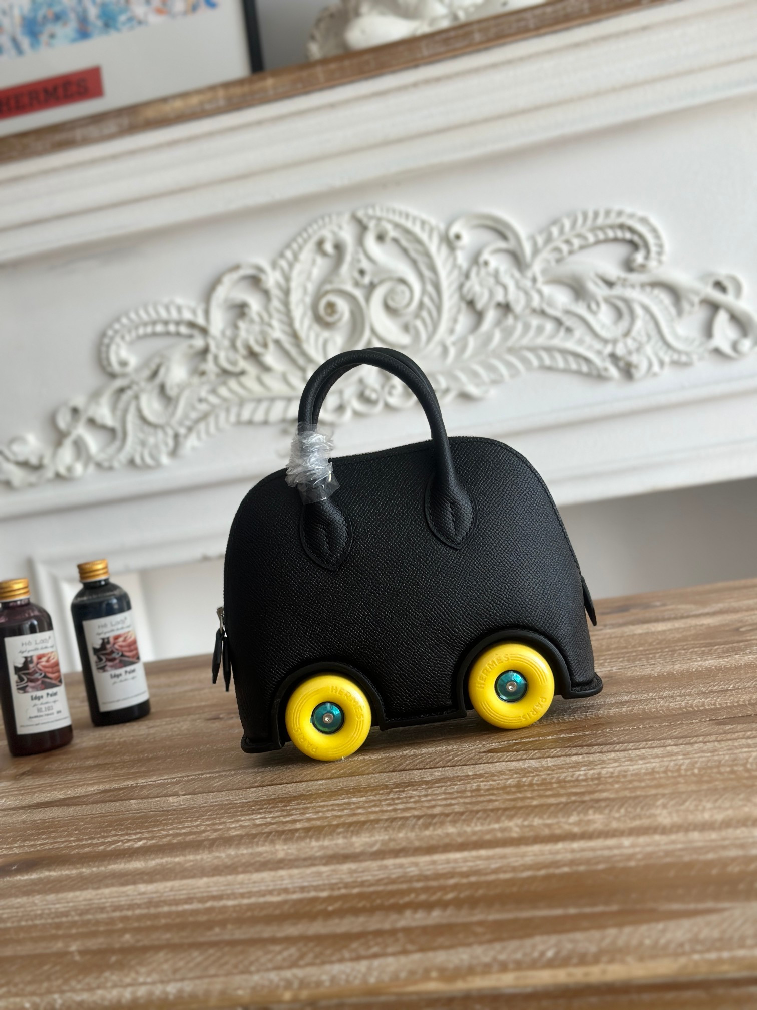 H**me5 Bolide On Wheels Bag