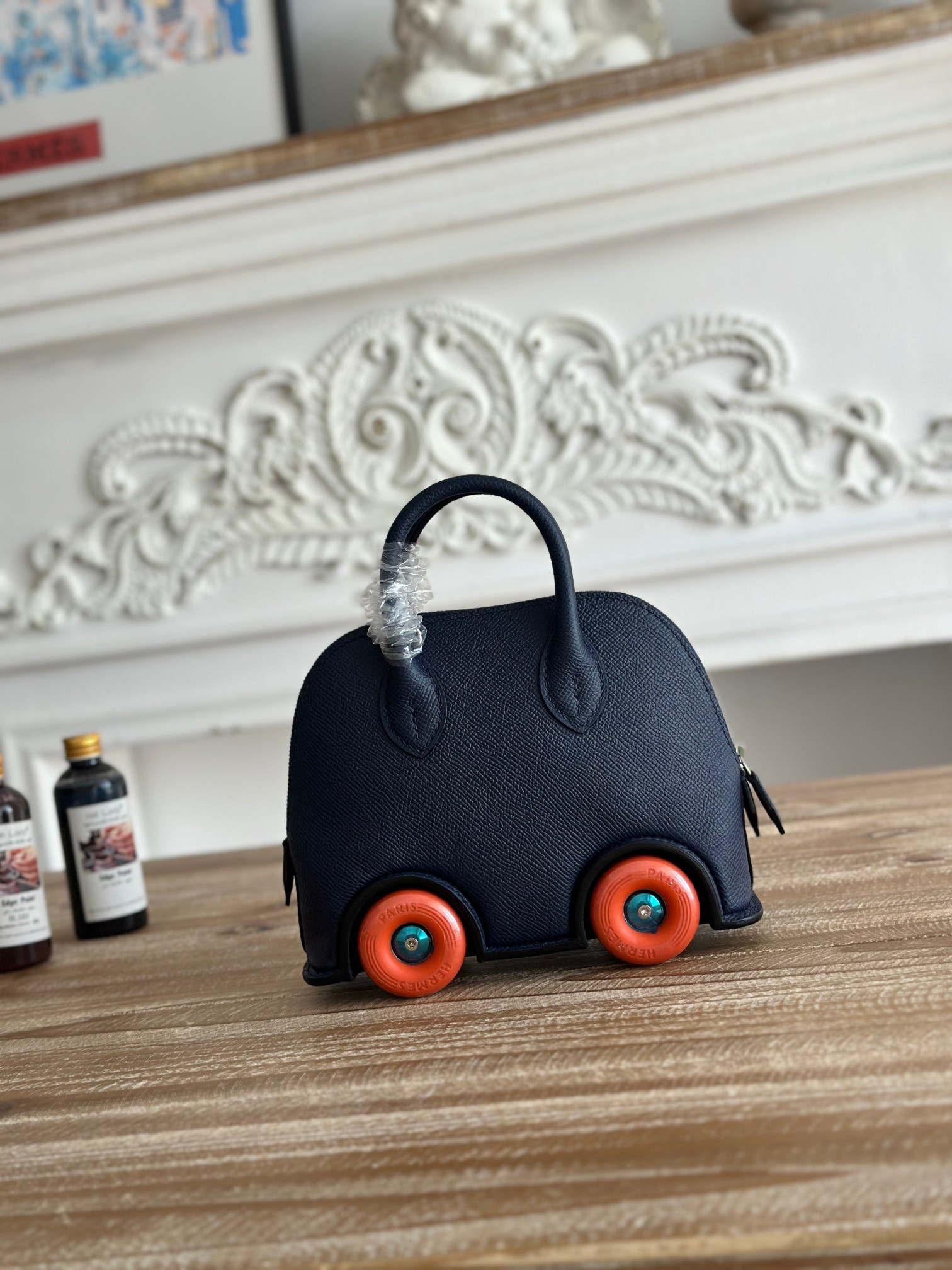 H**me5 Bolide On Wheels Bag