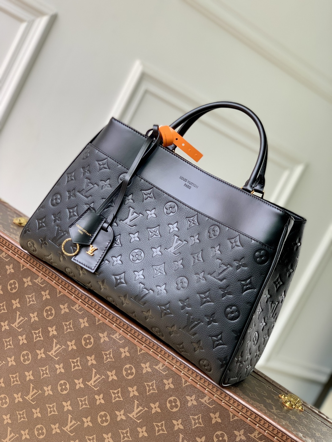 L0vis Vvtt0n Avenue MM-M25575-38.5 x 24 x 15CM