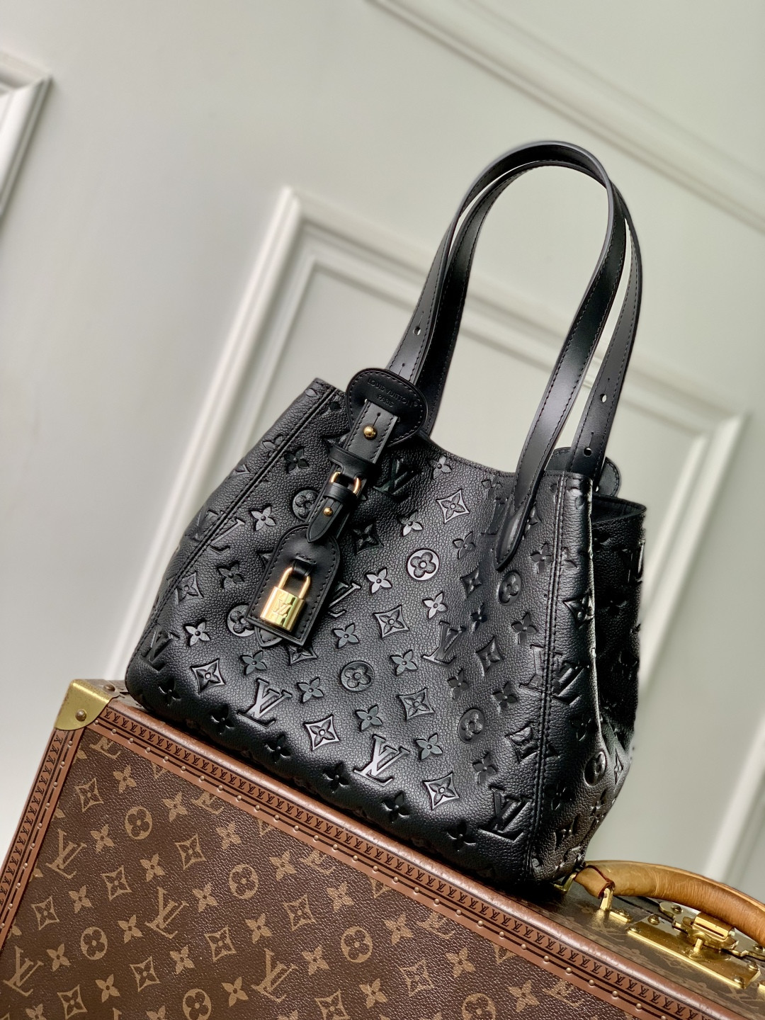 L0vis Vvtt0n Monogram Empreinte-22 x 15 x 40CM