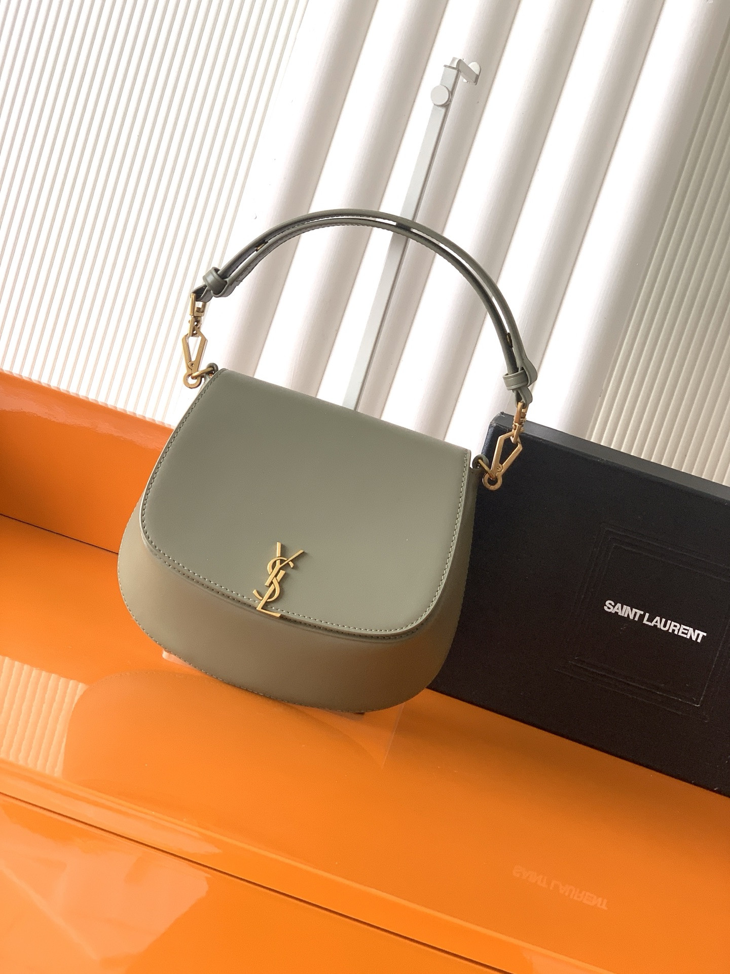 Y51 voltaire bag-17.5x21x8cm