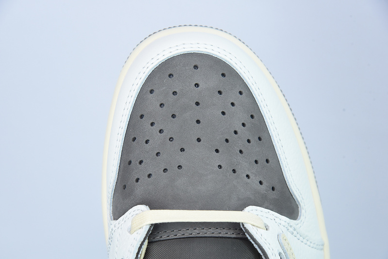 TRAVIS SCOTT X AIR JORDAN 1 LOW OG “REVERSE MOCHA” DM7866-162