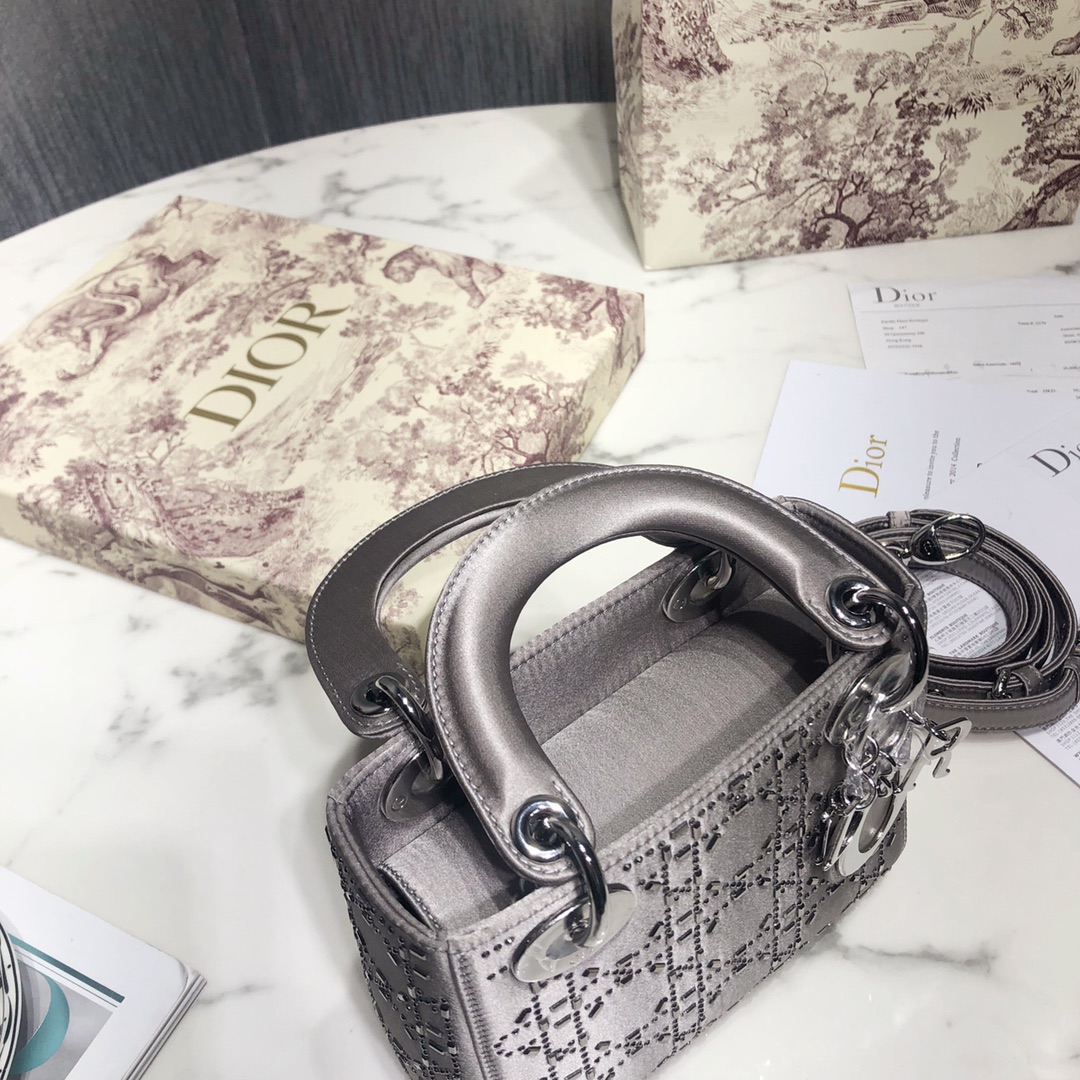 lady D*or mini-17*15*8cm