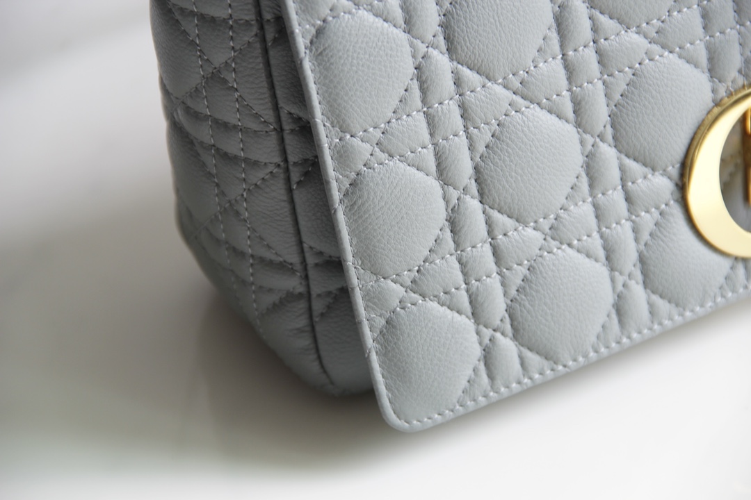 D*or 2021 caro bag-28*17*9cm