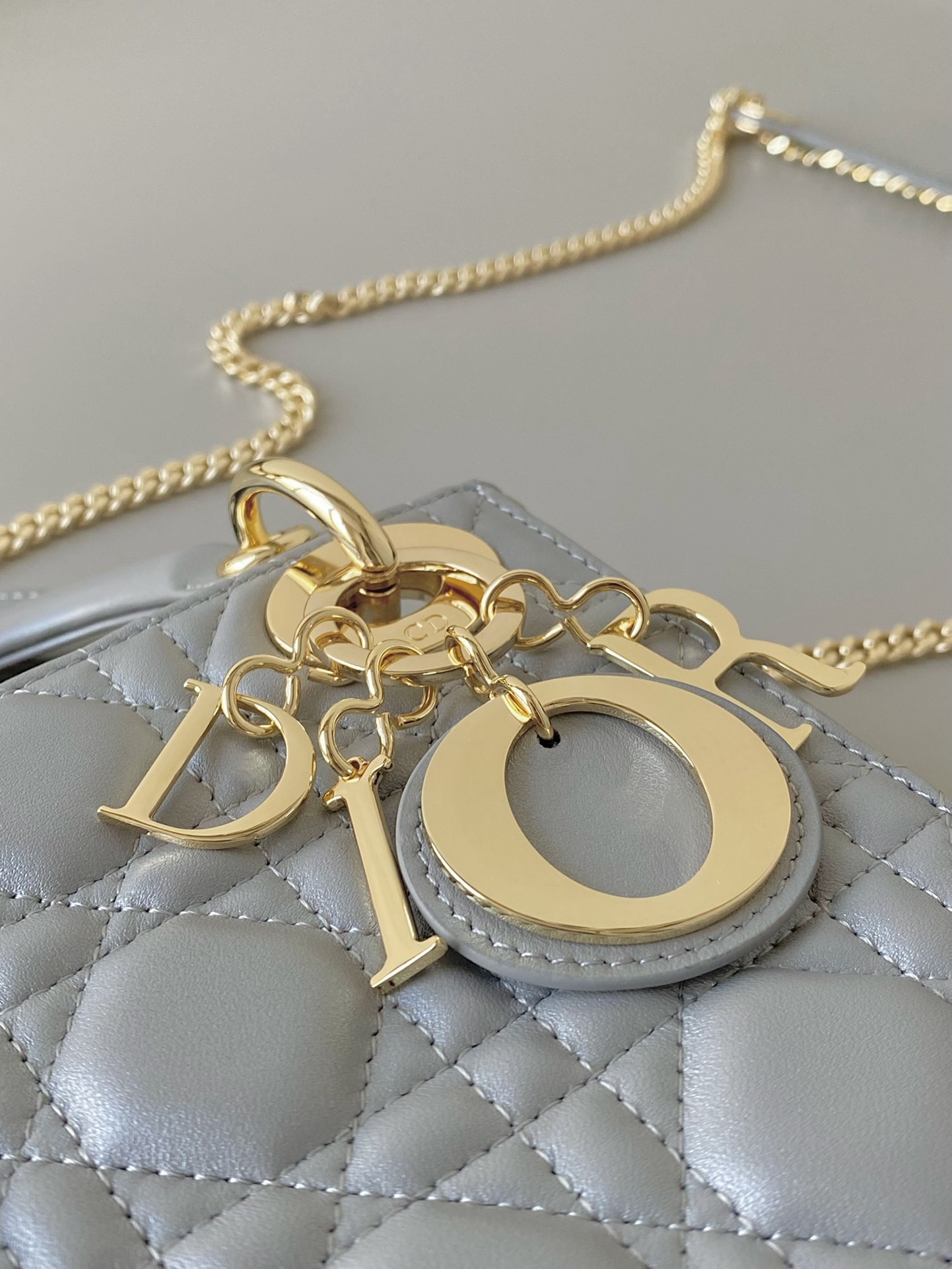 Lady Diro Mini-17*15*8CM