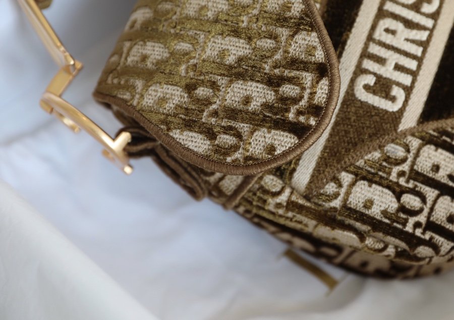 D*or saddle bag-25.5 x 20 x 6.5cm