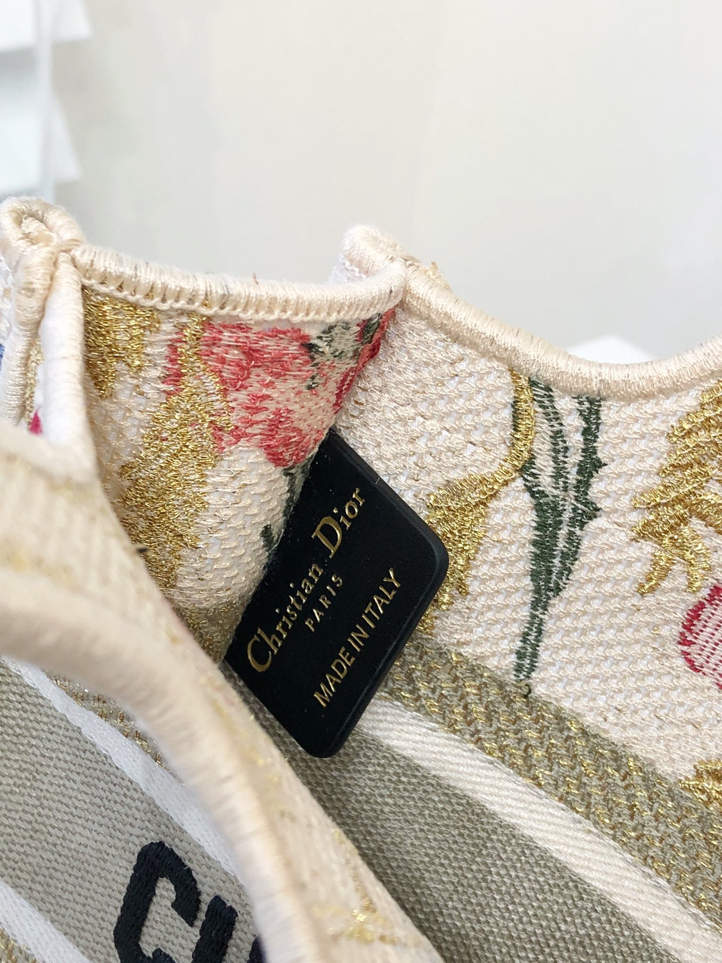 D*or mini book tote-23*17*7cm