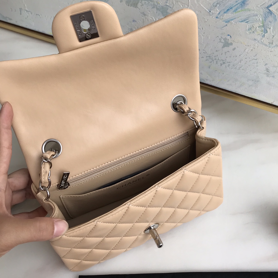 Ch@nel Flap Bag-Lambskin-Silver Hardware-20CM