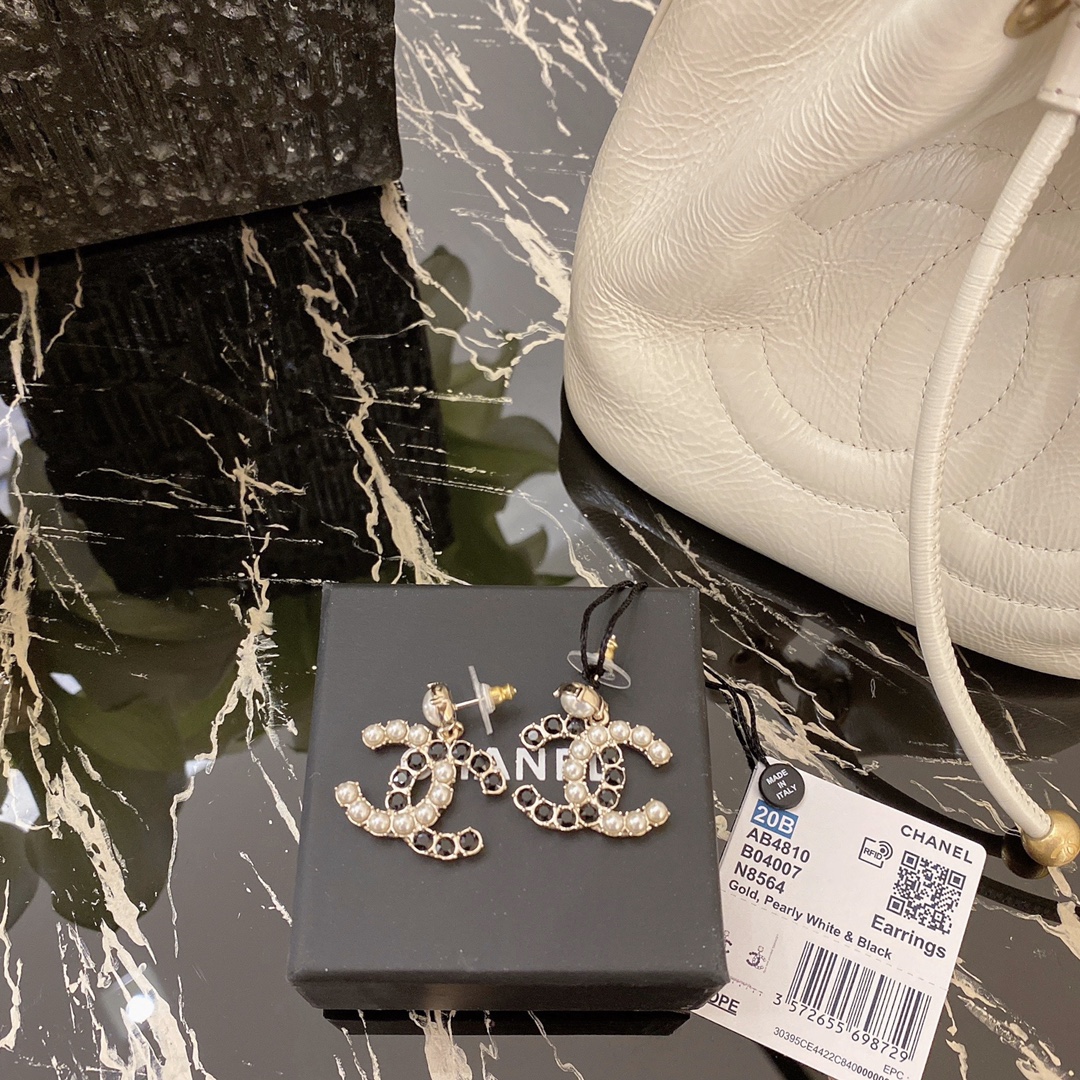 Ch@nel 2021ss Earring