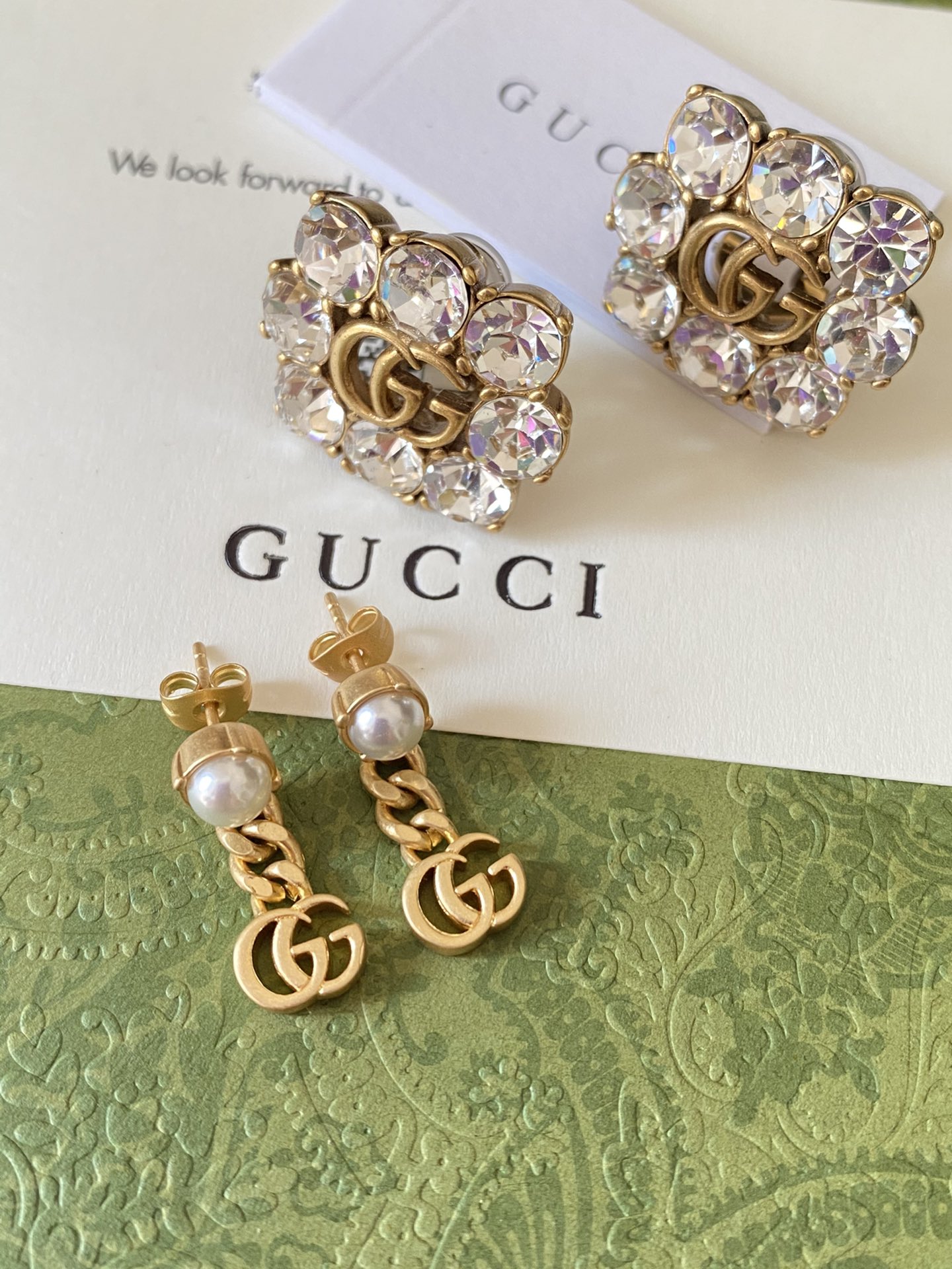G*u*i 2021ss earring