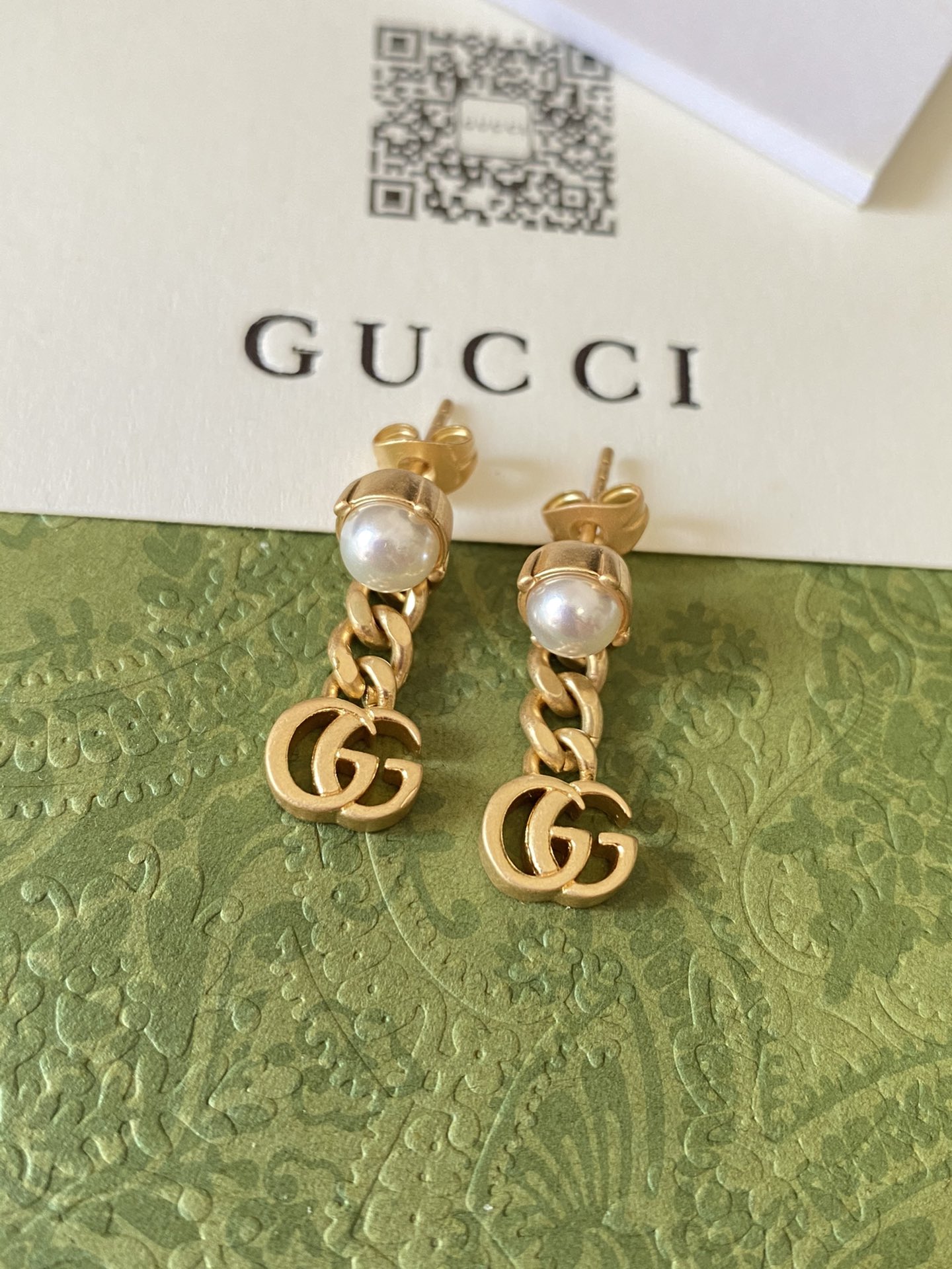G*u*i 2021ss earring