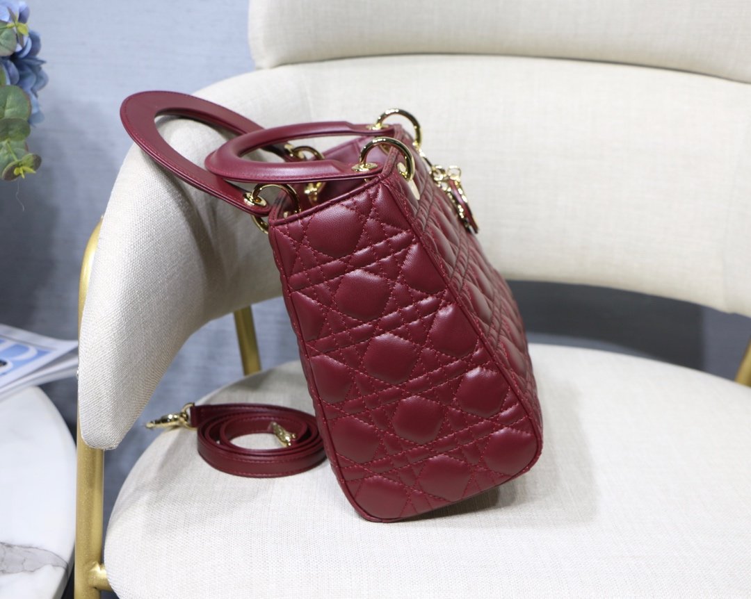 lady D*or handle bag-24cm