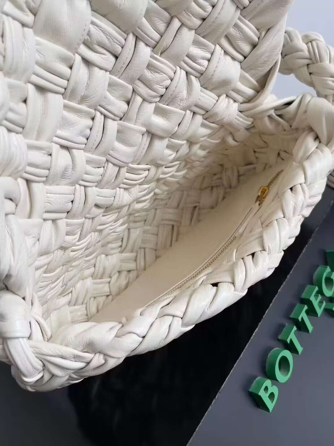 bo*te*ga Ve*ne*ta intrecciato tote-25*18*5.5cm