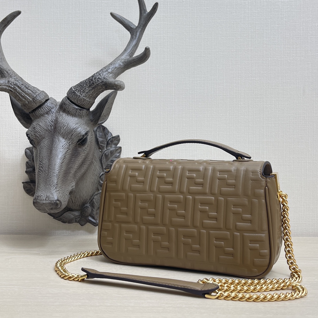 F**di baguette bag-24x14x7cm