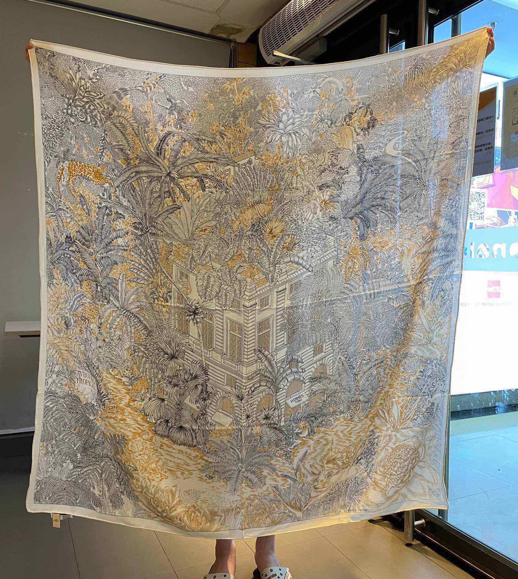 H**mes square towel-140*140cm