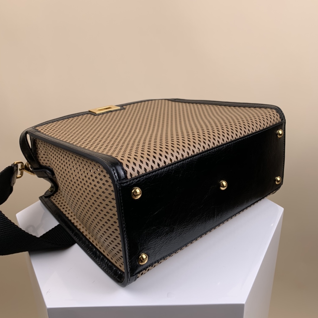 F**di peekaboo-30x25x15cm