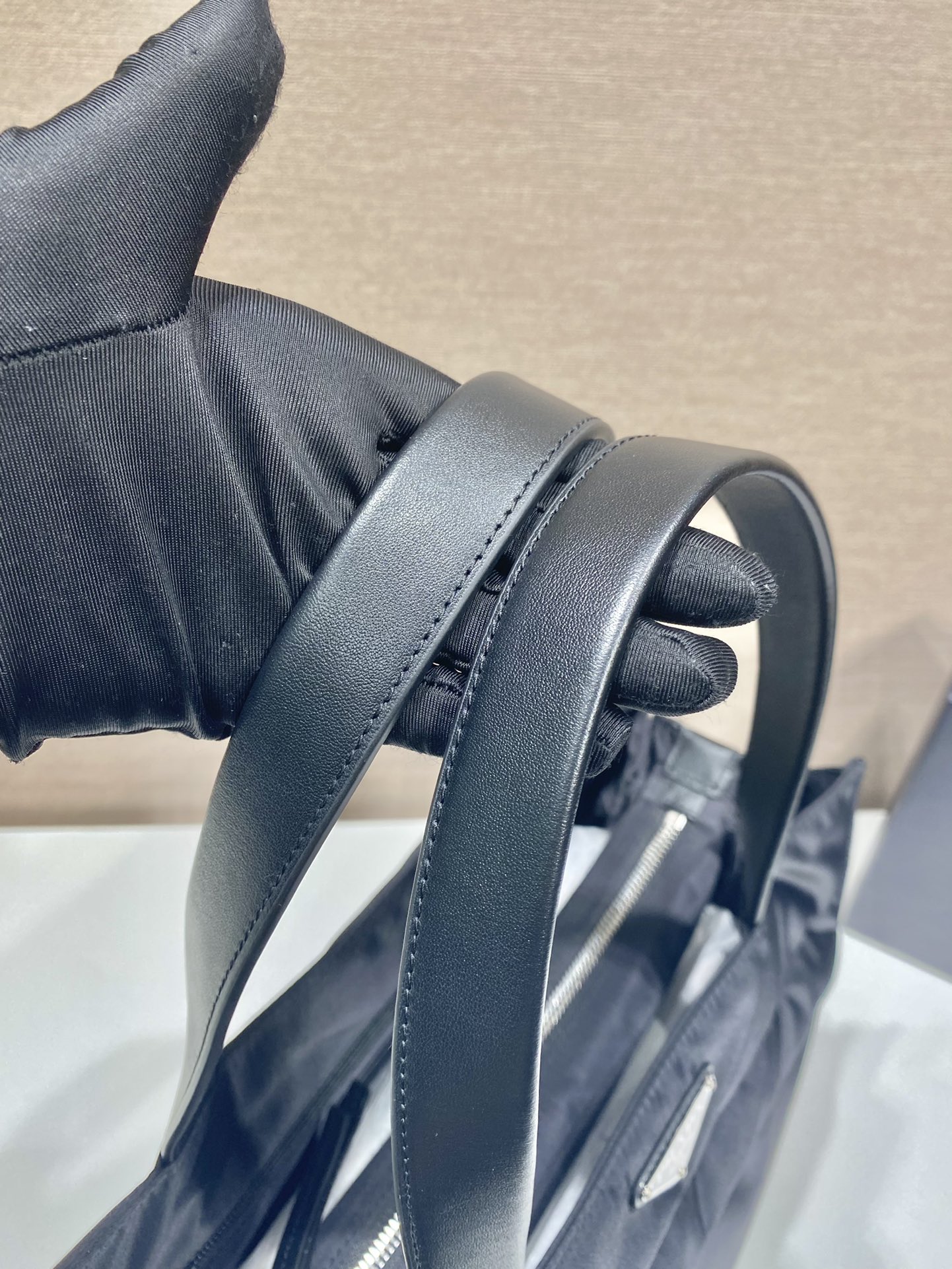 Pra*a 2vg318a re-nylon tote bag-33*30*13cm