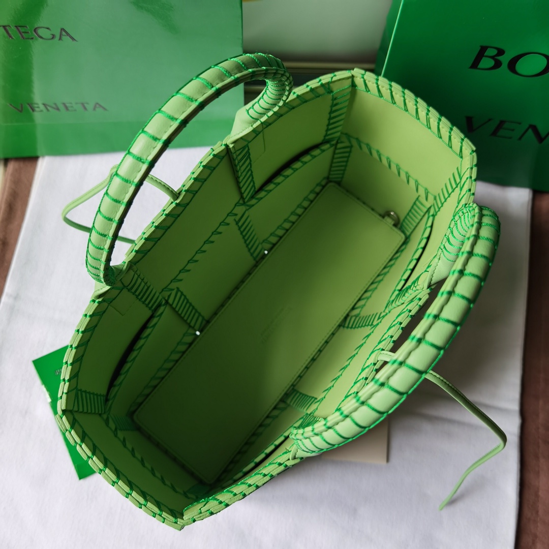 Bo*te*ga arco tote-30x20x11.5cm