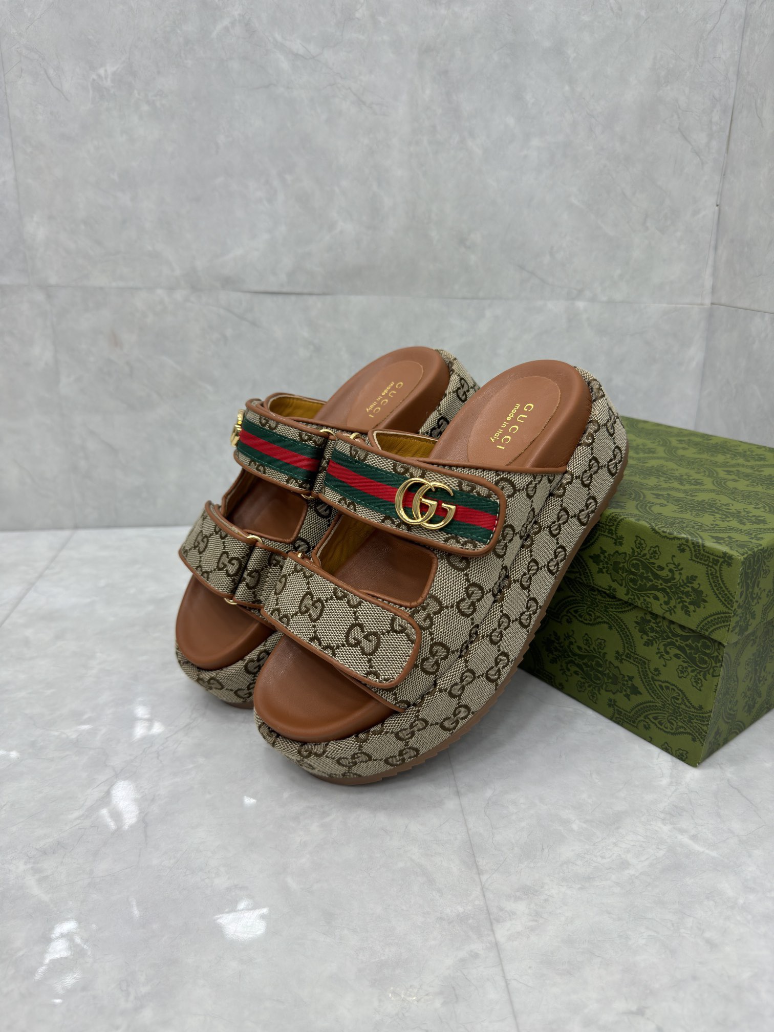 Gvc*1 Slides