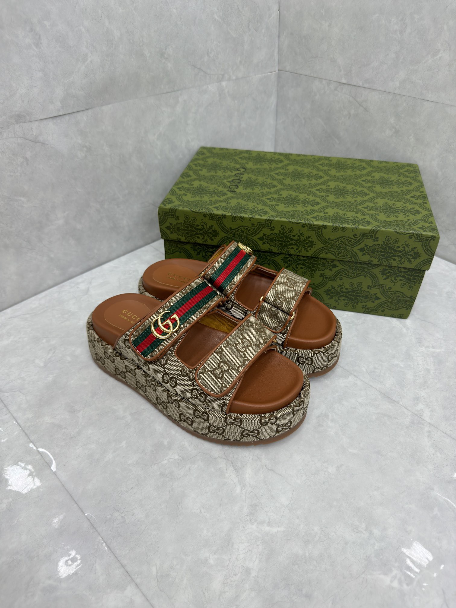 Gvc*1 Slides