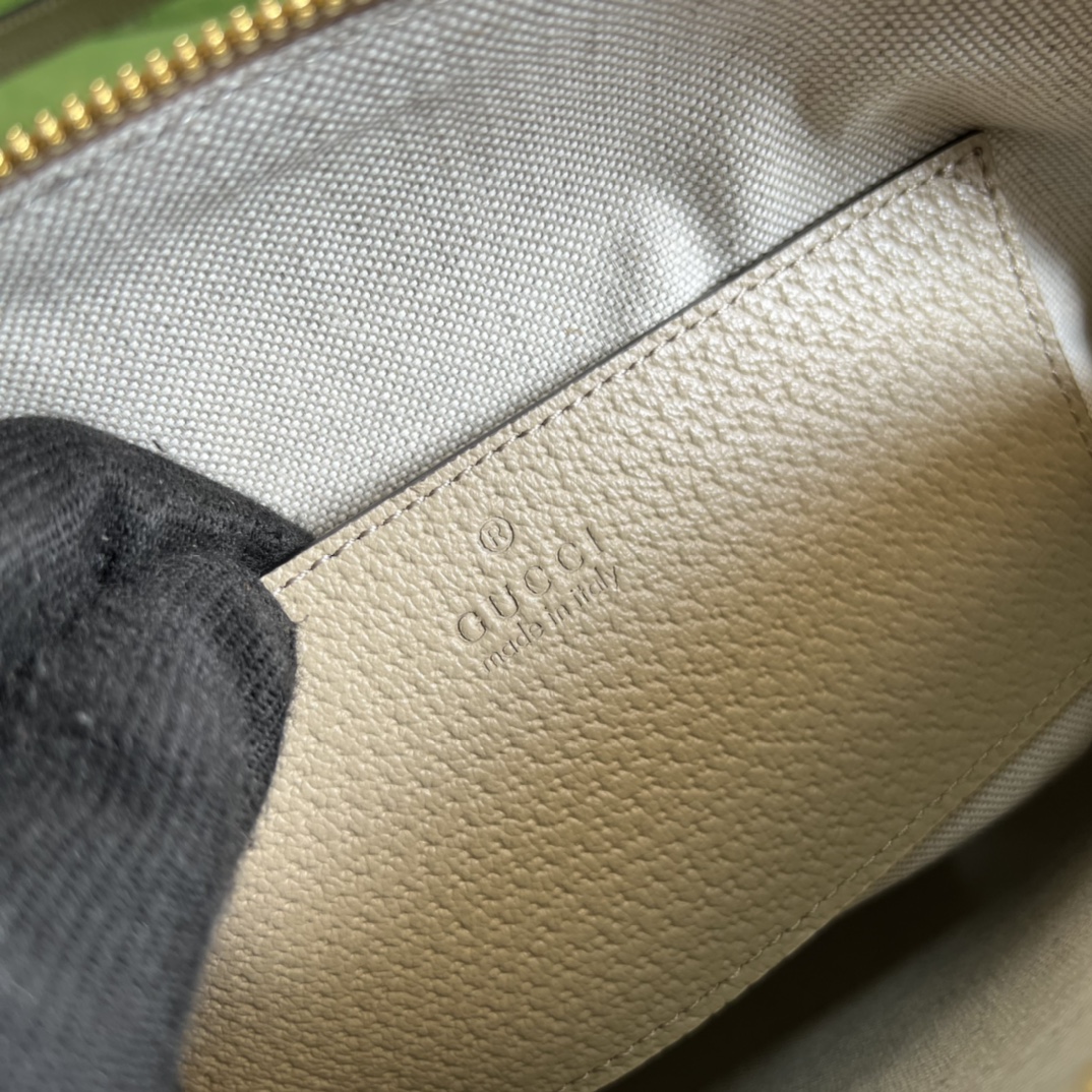 G*u*i meo vintage-23*19*8cm