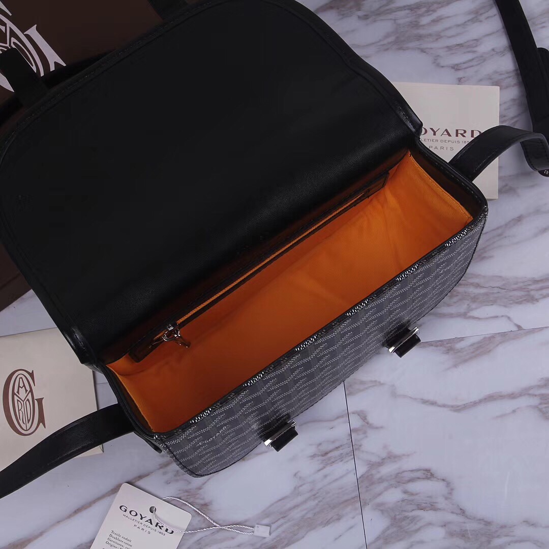 Go*ard crossbody bag-25x10x18cm