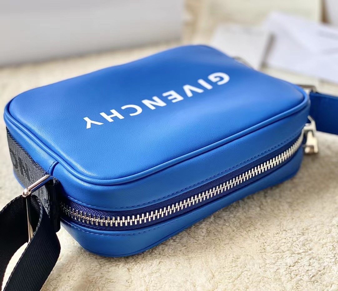 G1uenchy waist bag-16x11x8cm