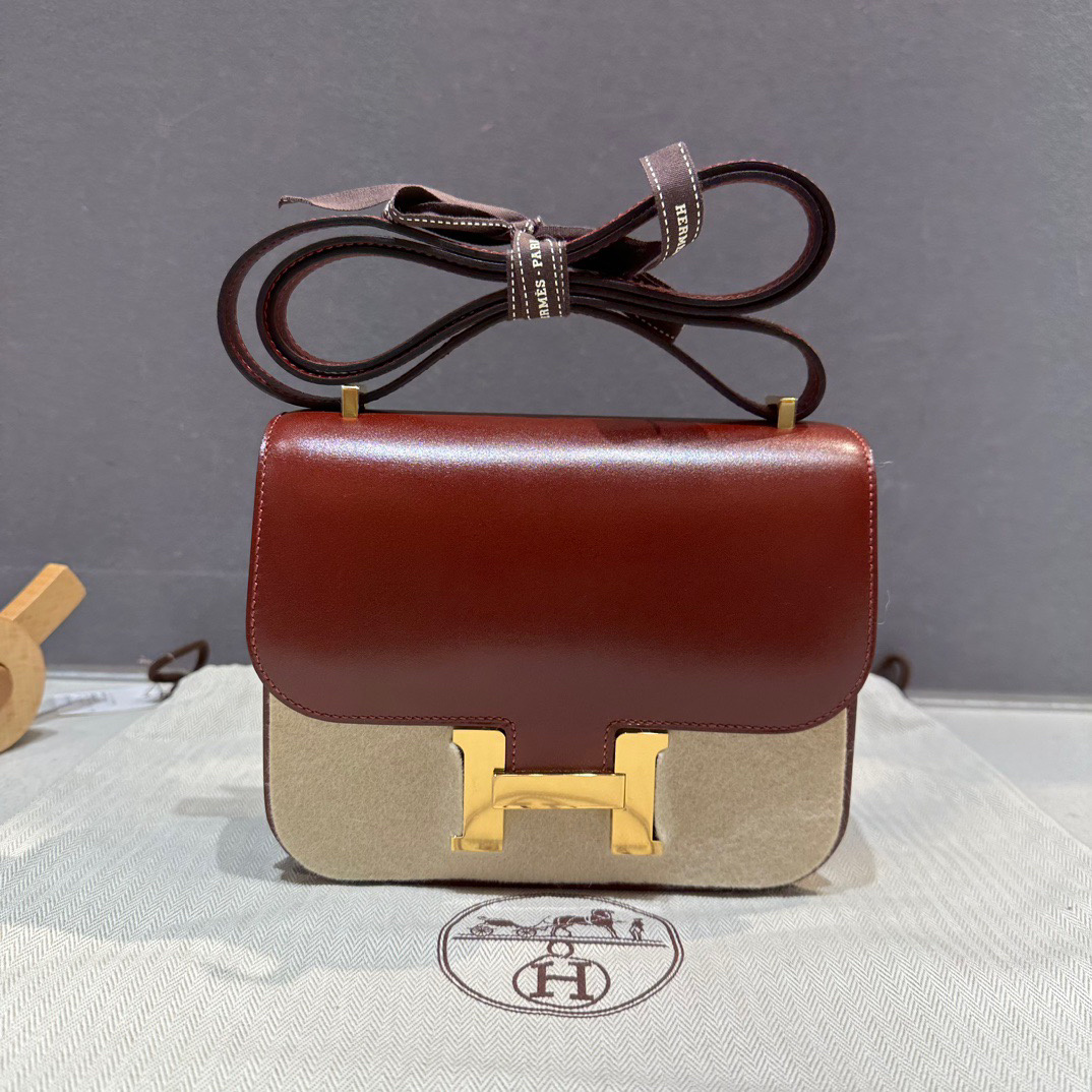 H**me5 Constance-19CM