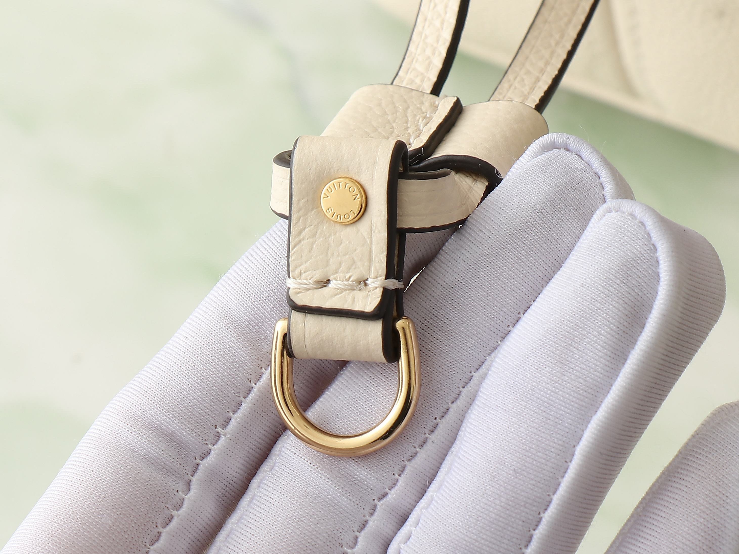 l0vis Vvtt0n neverfull mm-32*29*17cm