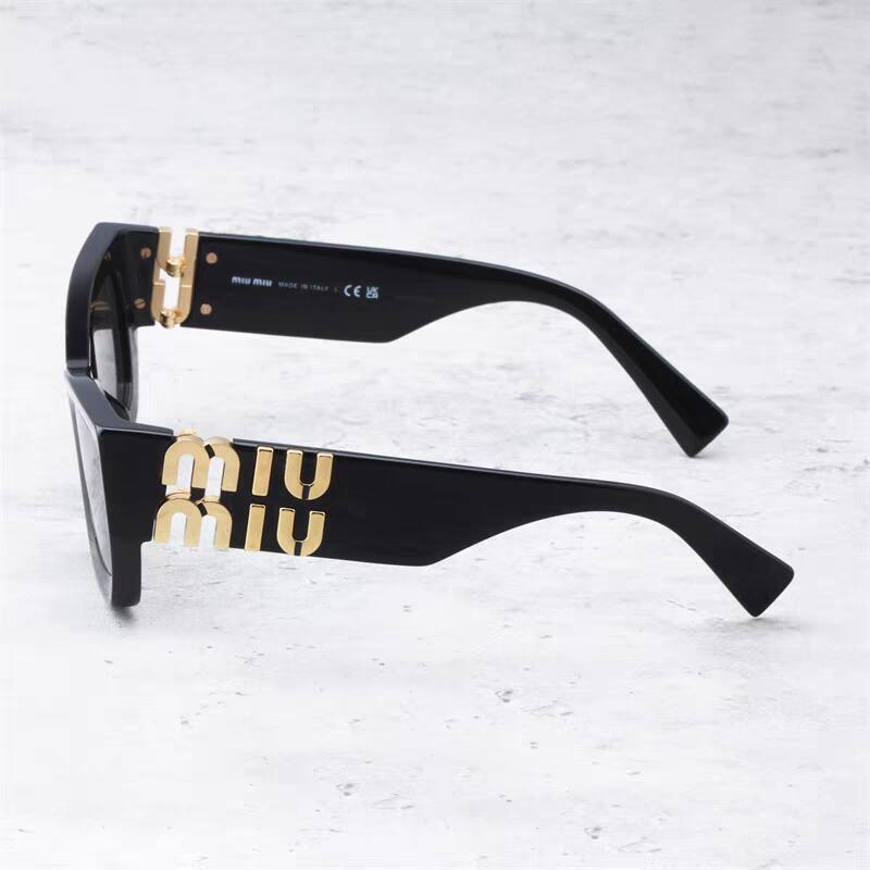 M1um1u Sunglasses