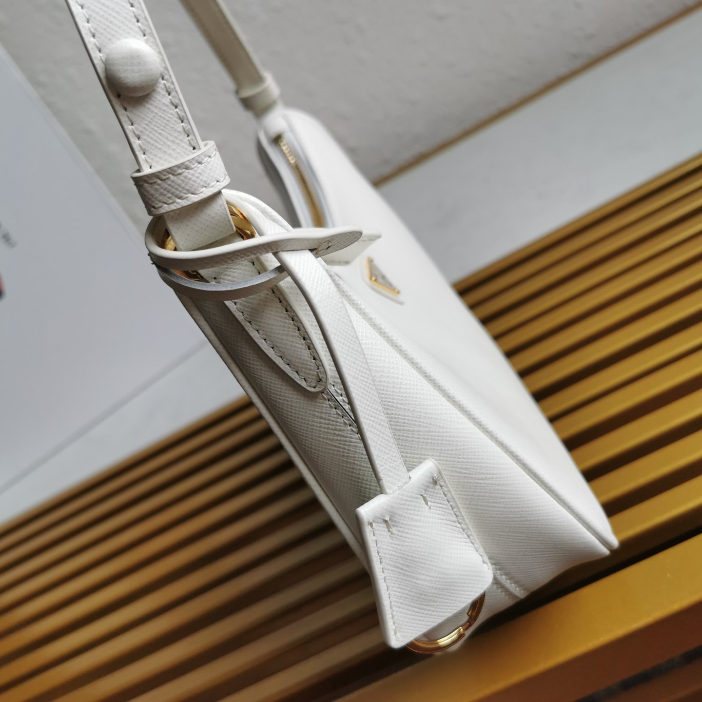 Pra*a re-edition 2002 bag-1bc204-22*18*6cm