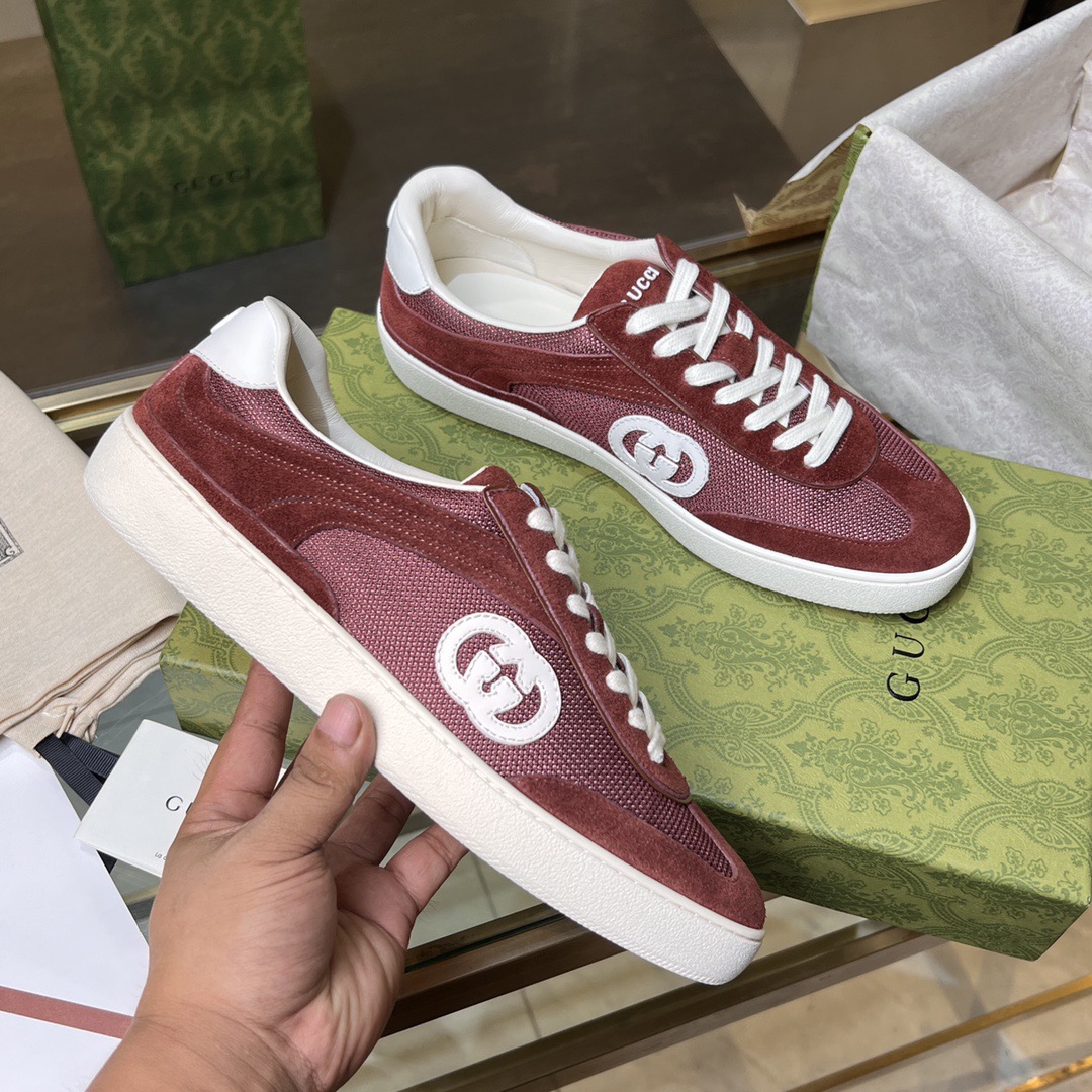 Gvc*1 Sneakers